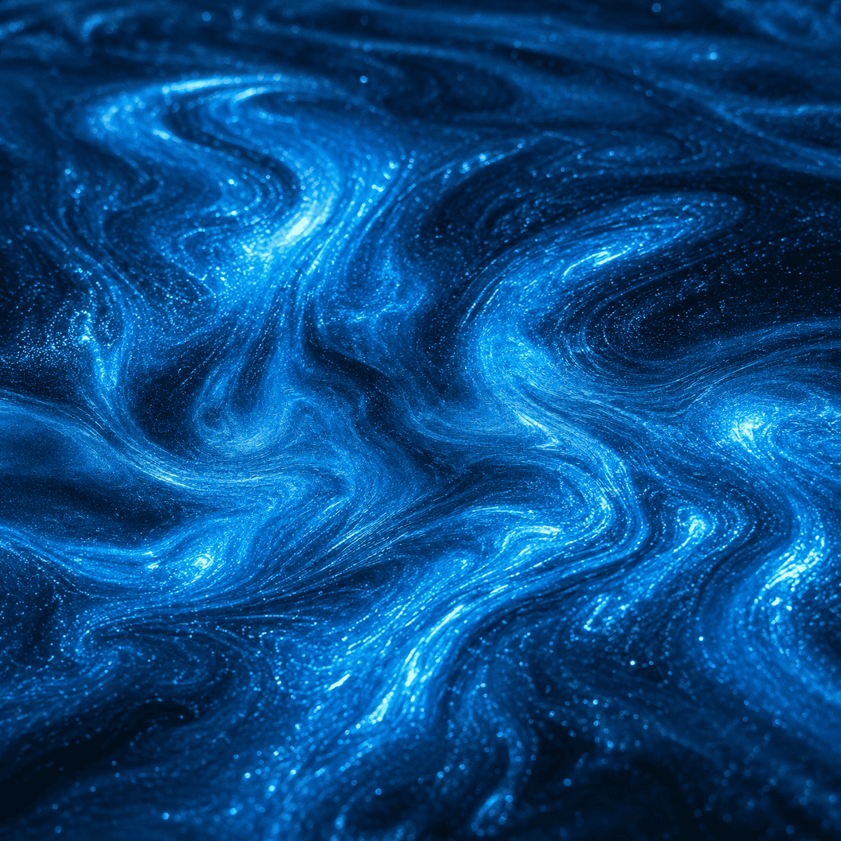 Kobaltblaues Metallic-Epoxidharz mit intensiver Marmorstruktur, schimmerndem Perleffekt und beeindruckender Tiefenwirkung.