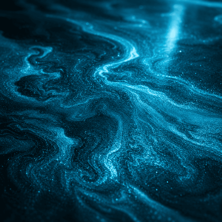 Tiefblau schimmernder Boden Nahaufnahme