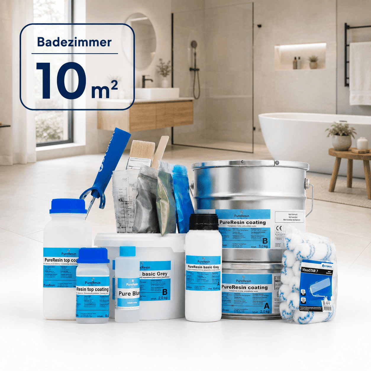 Komplettset für ein 10 m² Badezimmer mit Epoxidharz, Pigmenten, Werkzeug und Zubehör. Im Hintergrund ist ein modernes Badezimmer mit Badewanne zu sehen.