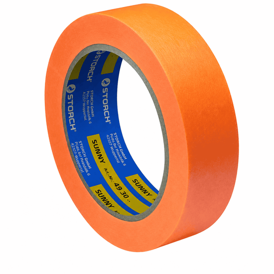 Orangene Klebeband Rolle zum Abkleben auf weißen Hintergrund